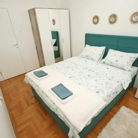 Apartment Trebinjeljiljana *